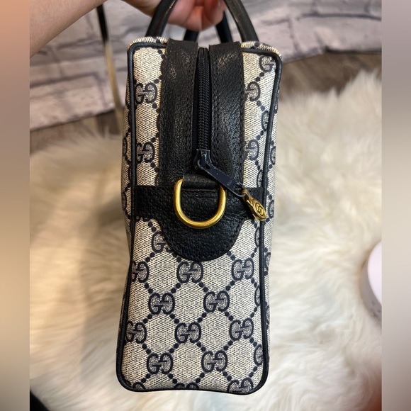 NEW ARRIVAL: Gucci Vintage GG Sherry Line Hand Bag PVC - Picture 6 of 17